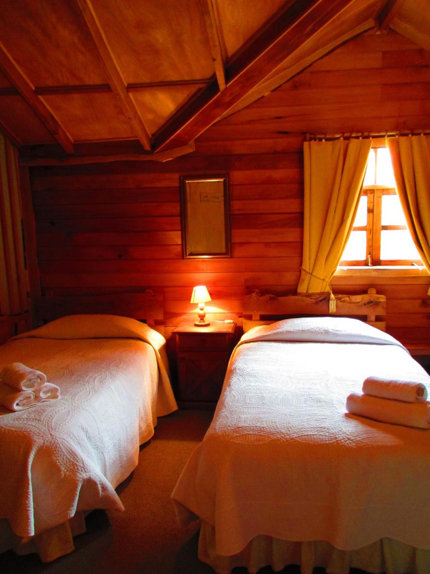 Hotel Antigua Casona Patagonia Futaleufú Habitación foto